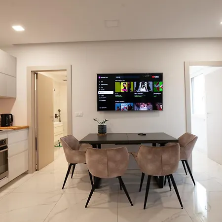 度假居 Modern Grey Harmony Retreat *