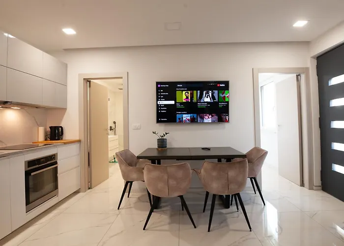 度假居 Modern Grey Harmony Retreat *